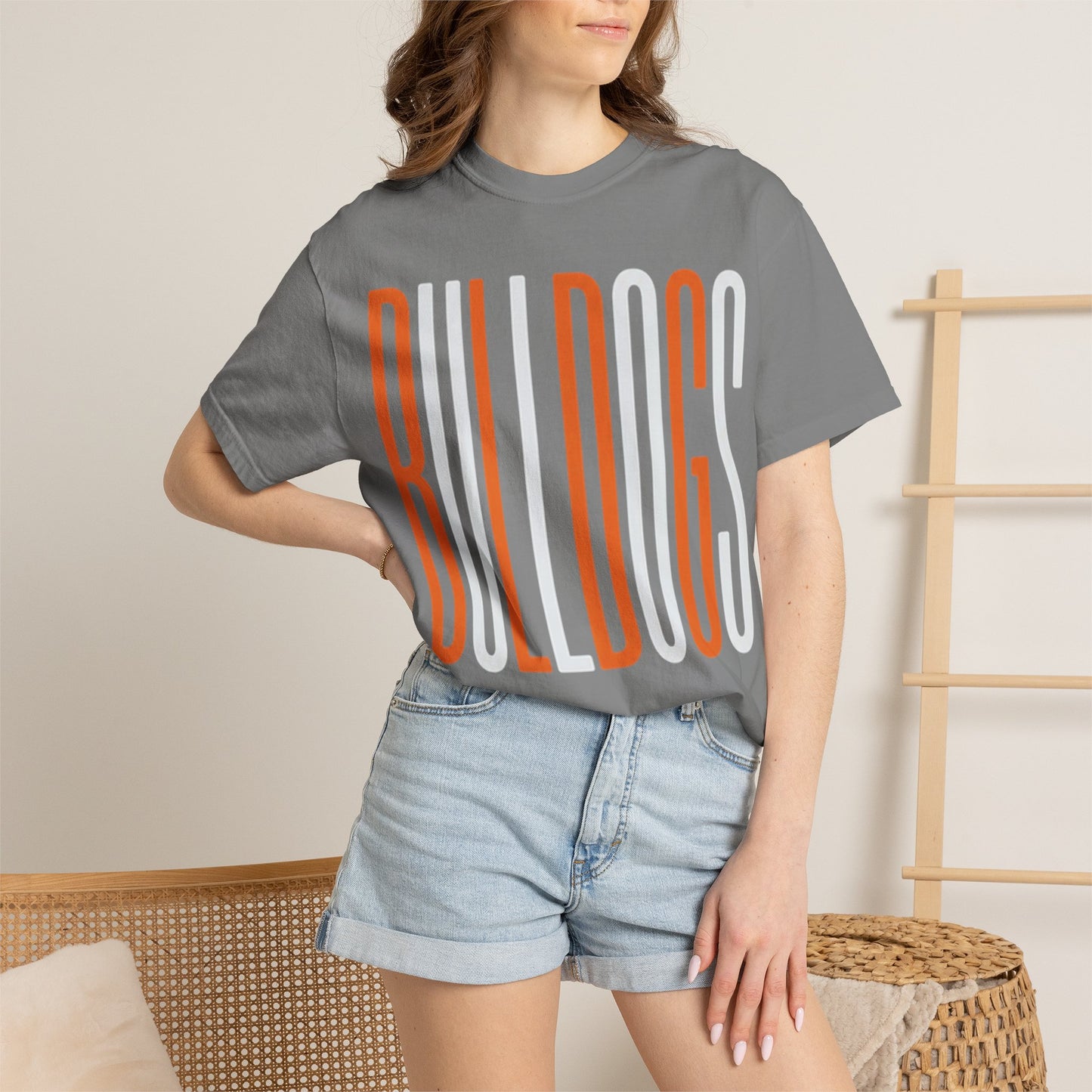 Bulldogs Vertical Comfort Color T-Shirt